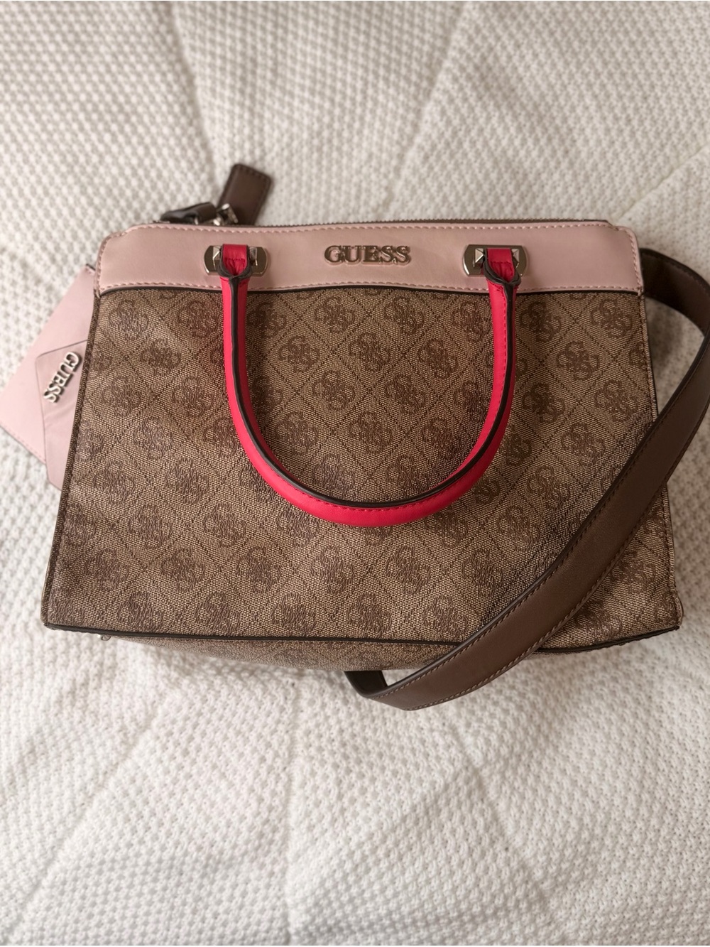GUESS Monogram Satchel Bag 🤎🩷